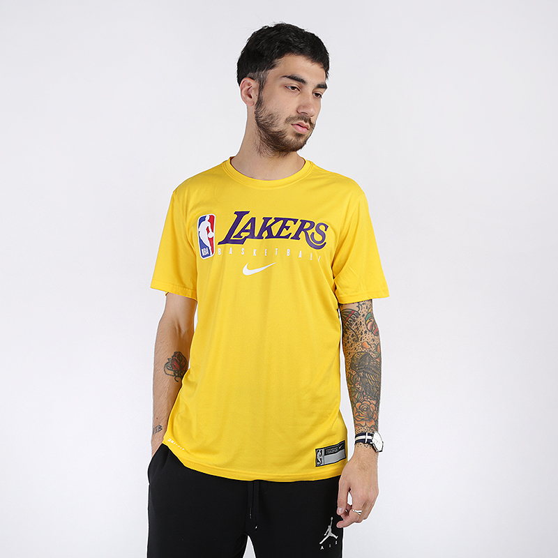 мужская желтая футболка Nike NBA Los Angeles Lakers AT0688-741 - цена, описание, фото 1